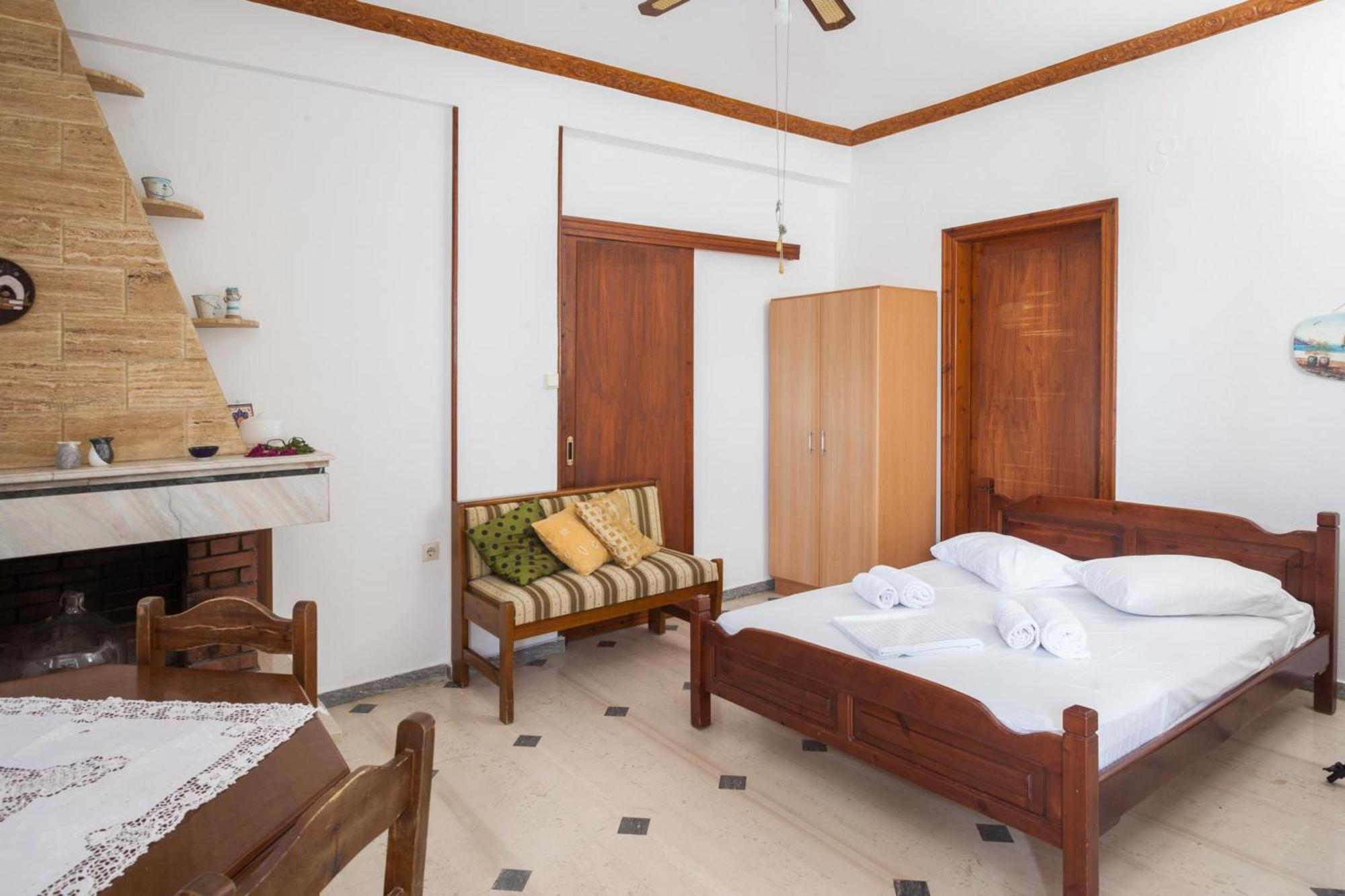 Paradeisos Rooms Pelion เอยอส ดิมิตริออส ภายนอก รูปภาพ