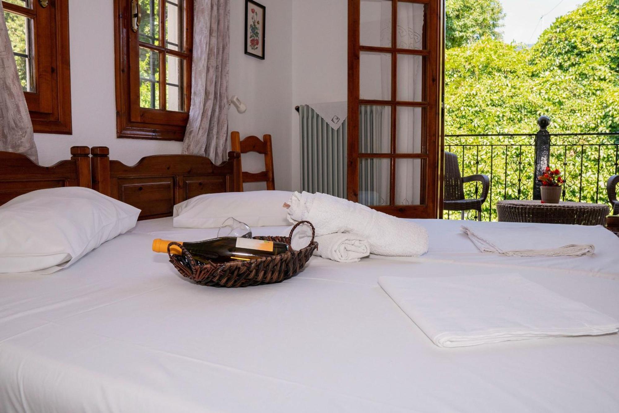 Paradeisos Rooms Pelion เอยอส ดิมิตริออส ภายนอก รูปภาพ