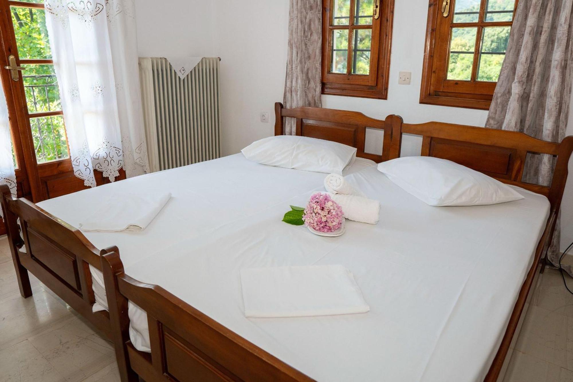 Paradeisos Rooms Pelion เอยอส ดิมิตริออส ภายนอก รูปภาพ