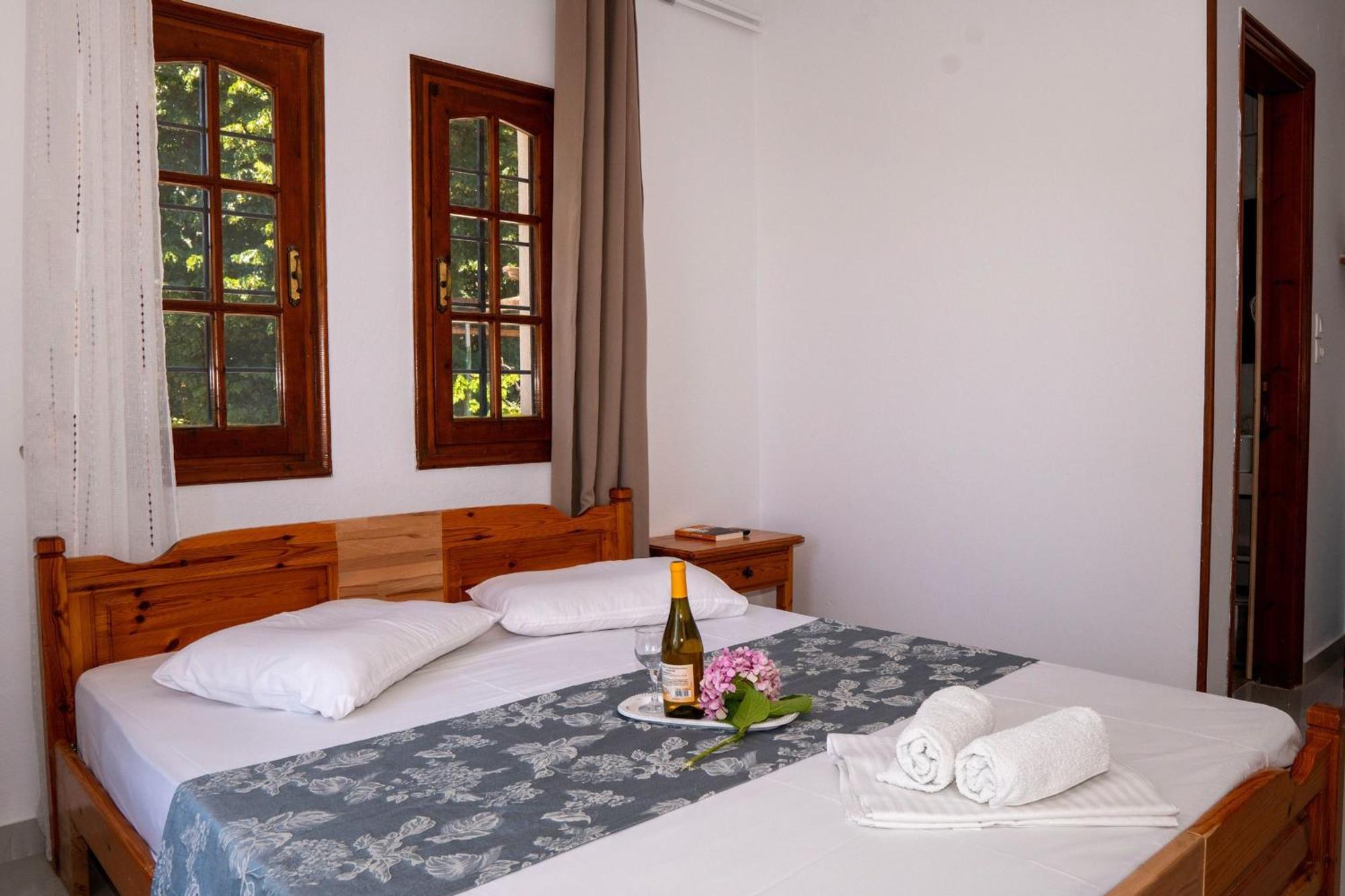 Paradeisos Rooms Pelion เอยอส ดิมิตริออส ภายนอก รูปภาพ