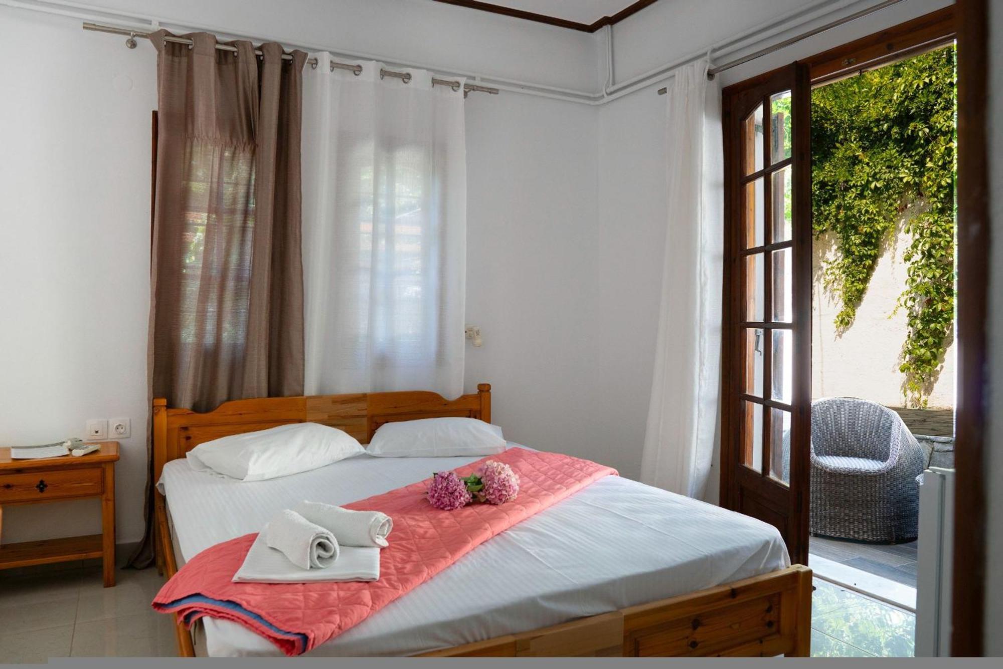 Paradeisos Rooms Pelion เอยอส ดิมิตริออส ภายนอก รูปภาพ