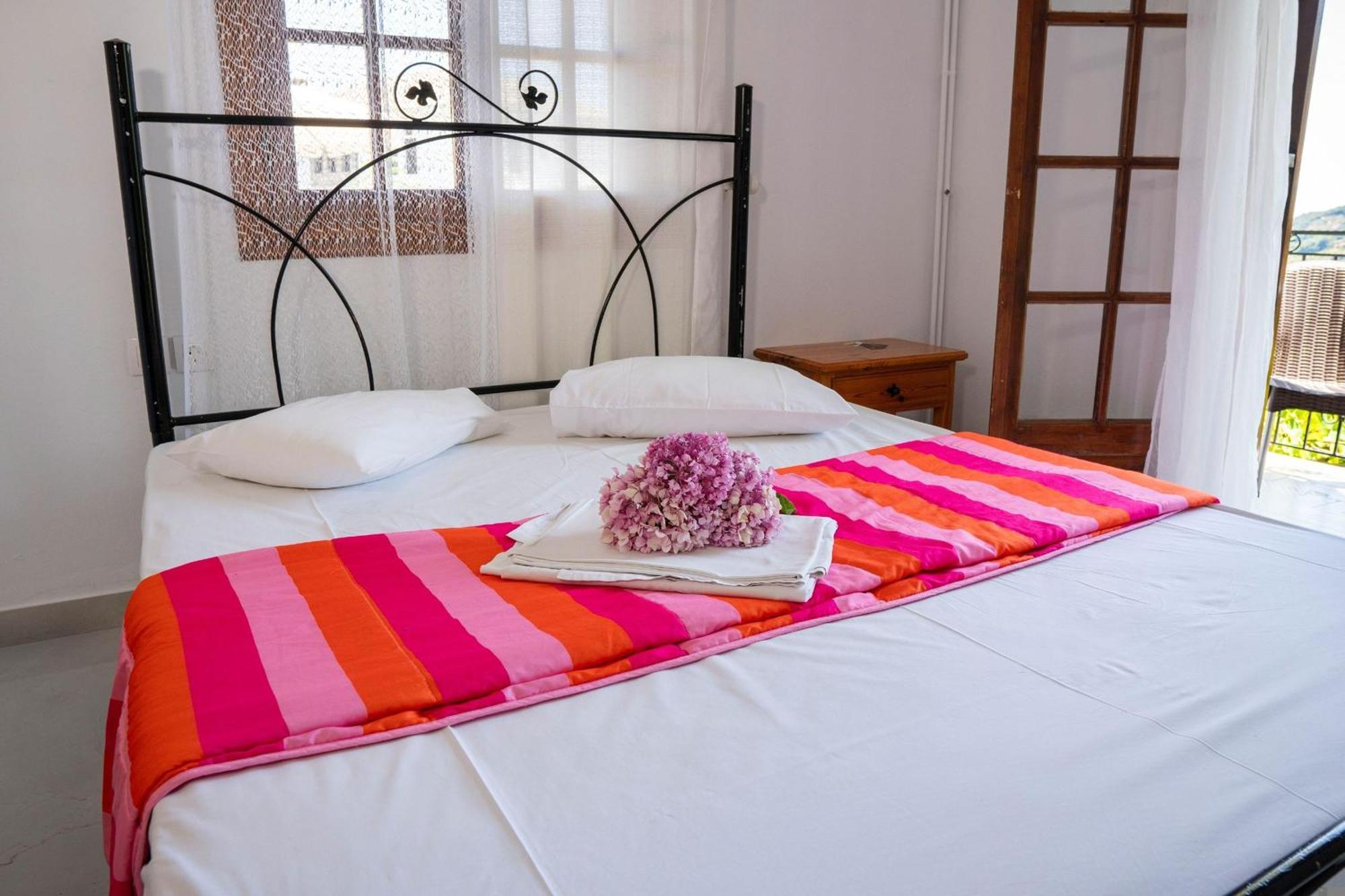 Paradeisos Rooms Pelion เอยอส ดิมิตริออส ภายนอก รูปภาพ